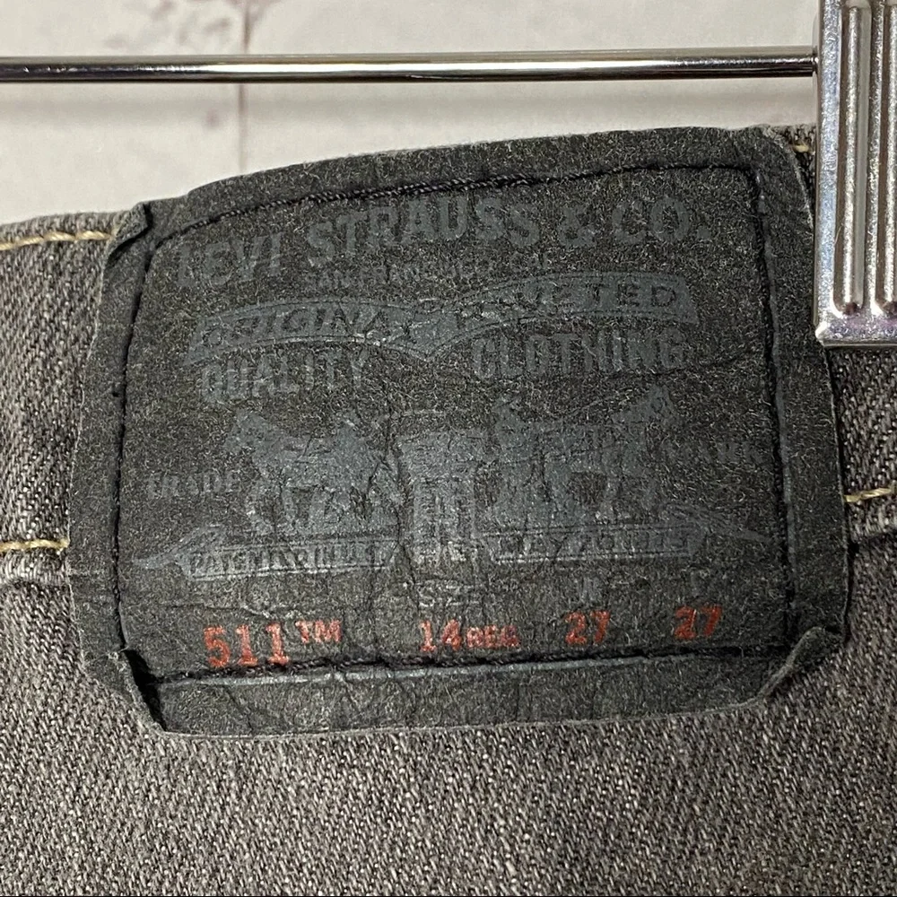 Levis gray skinny